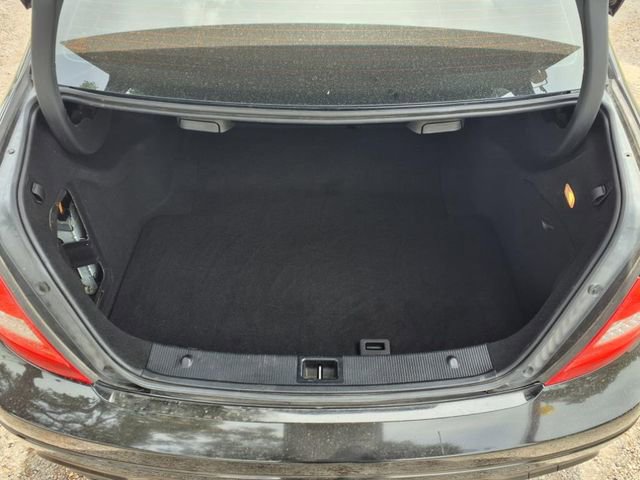 Used 2014 Mercedes-Benz C 250 Luxury image 9