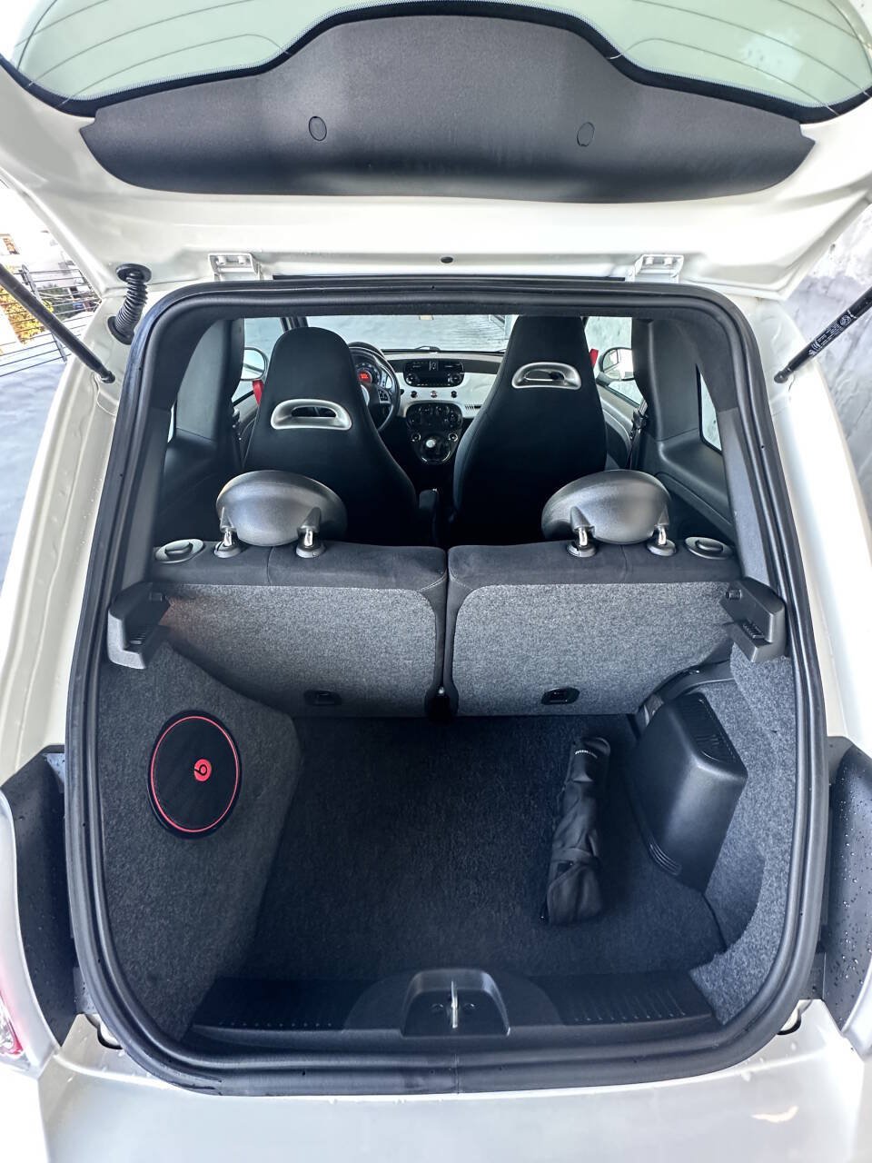 Used 2013 FIAT 500 Abarth w/ Beats Audio Pkg FWD image 12