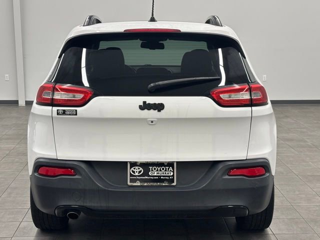 Used 2016 Jeep Cherokee High Altitude image 3