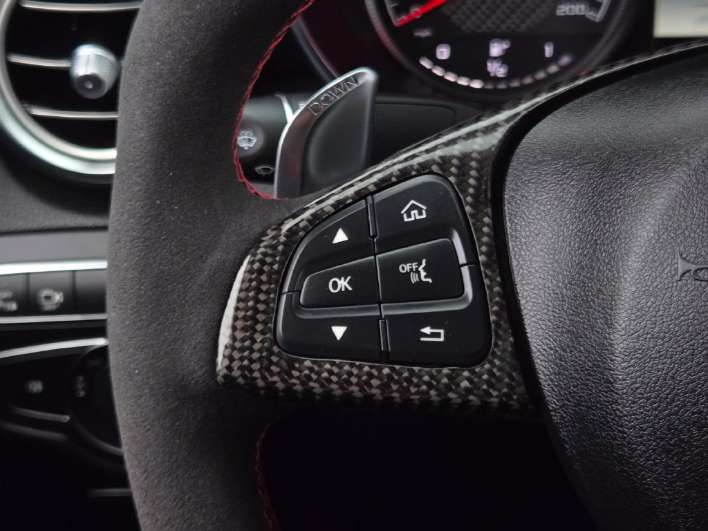 Used 2019 Mercedes-Benz GLC 63 AMG 4MATIC Coupe image 36