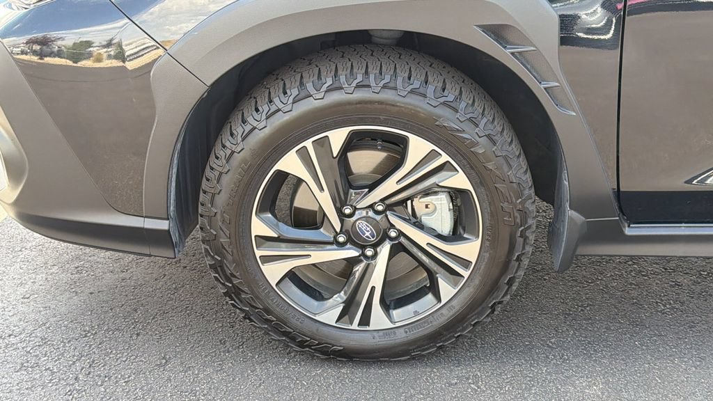 Used 2024 Subaru Crosstrek 2.0i Premium AWD/4WD image 9