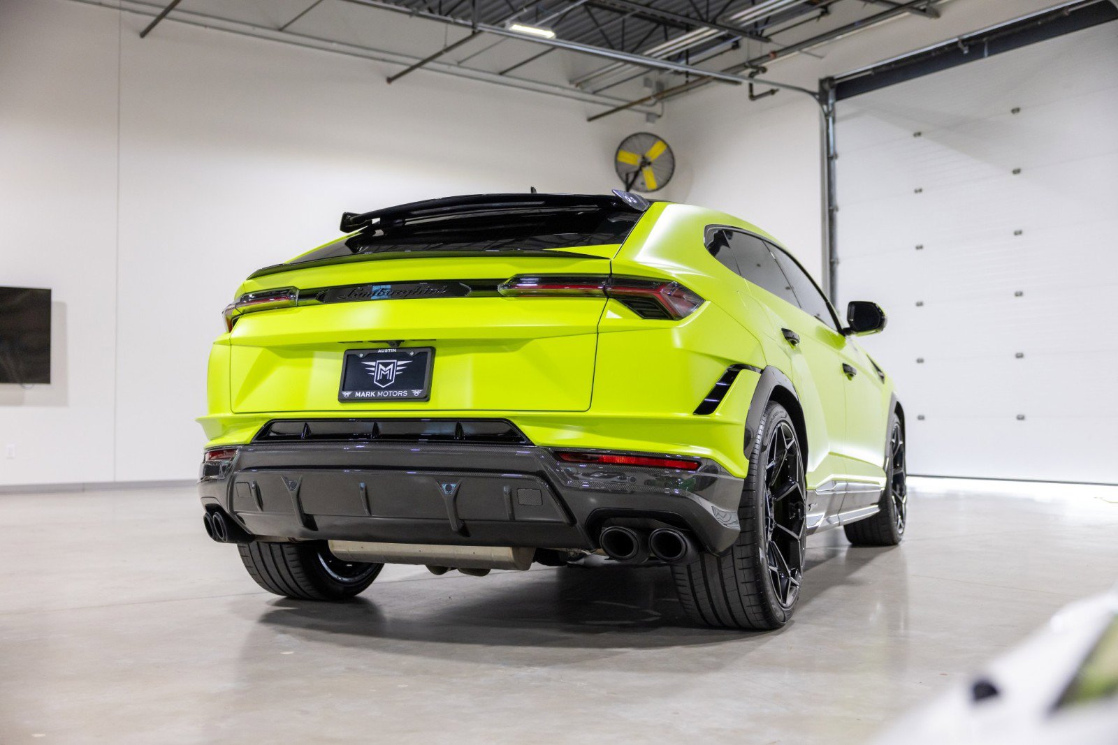Used 2024 Lamborghini Urus Performante image 4
