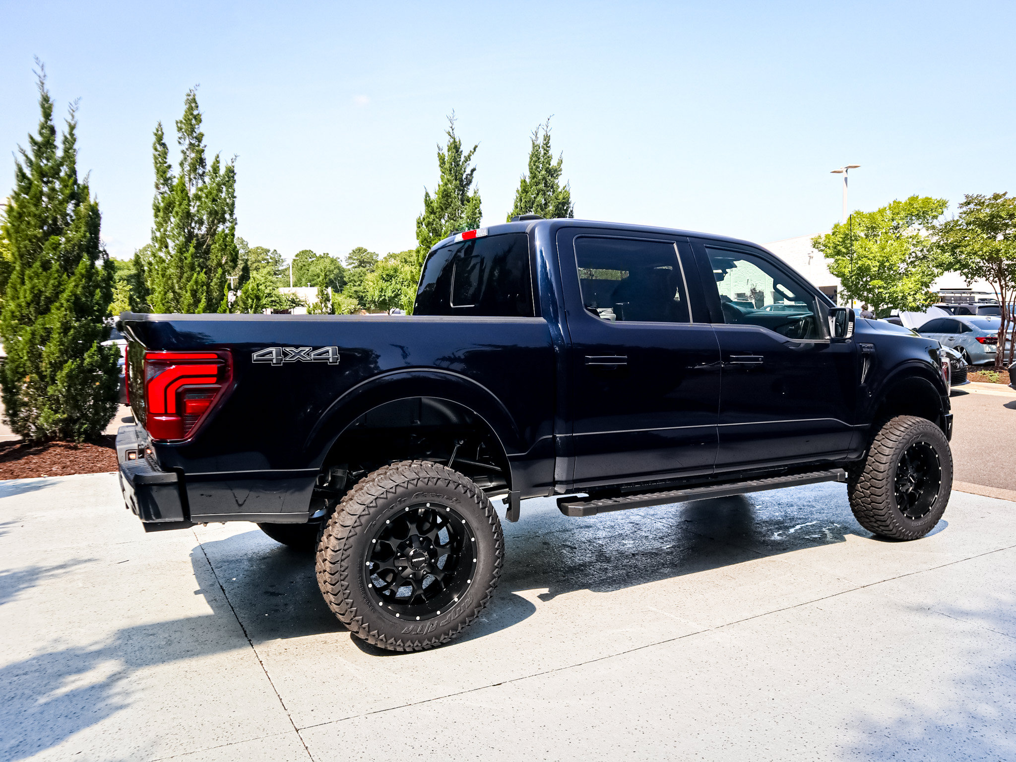 Used 2026 Ford F150 Lariat AWD/4WD image 11