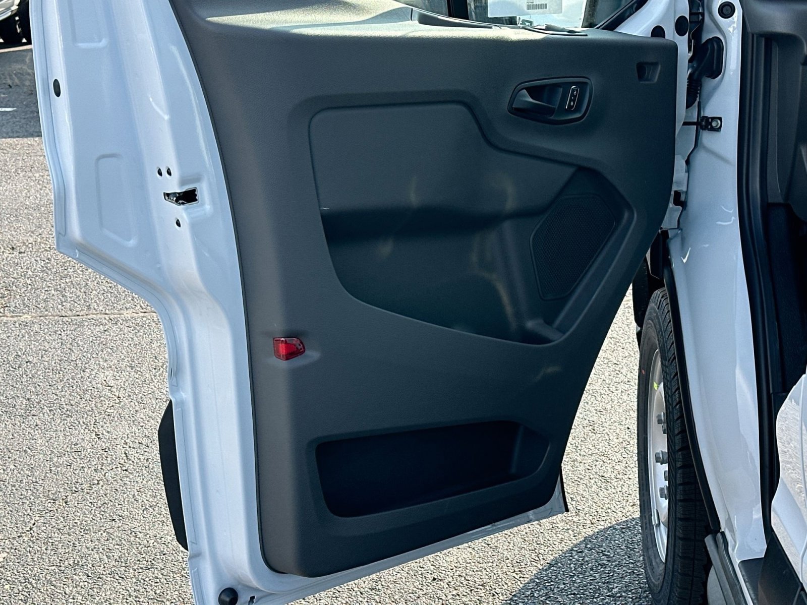 New 2026 Ford Transit 250 148 Medium Roof image 15