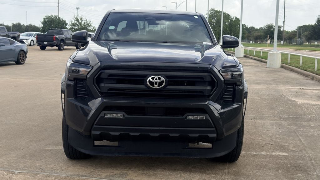 Used 2024 Toyota Tacoma SR5 AWD/4WD image 3