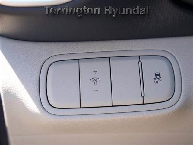 New 2025 Hyundai Venue Limited image 23