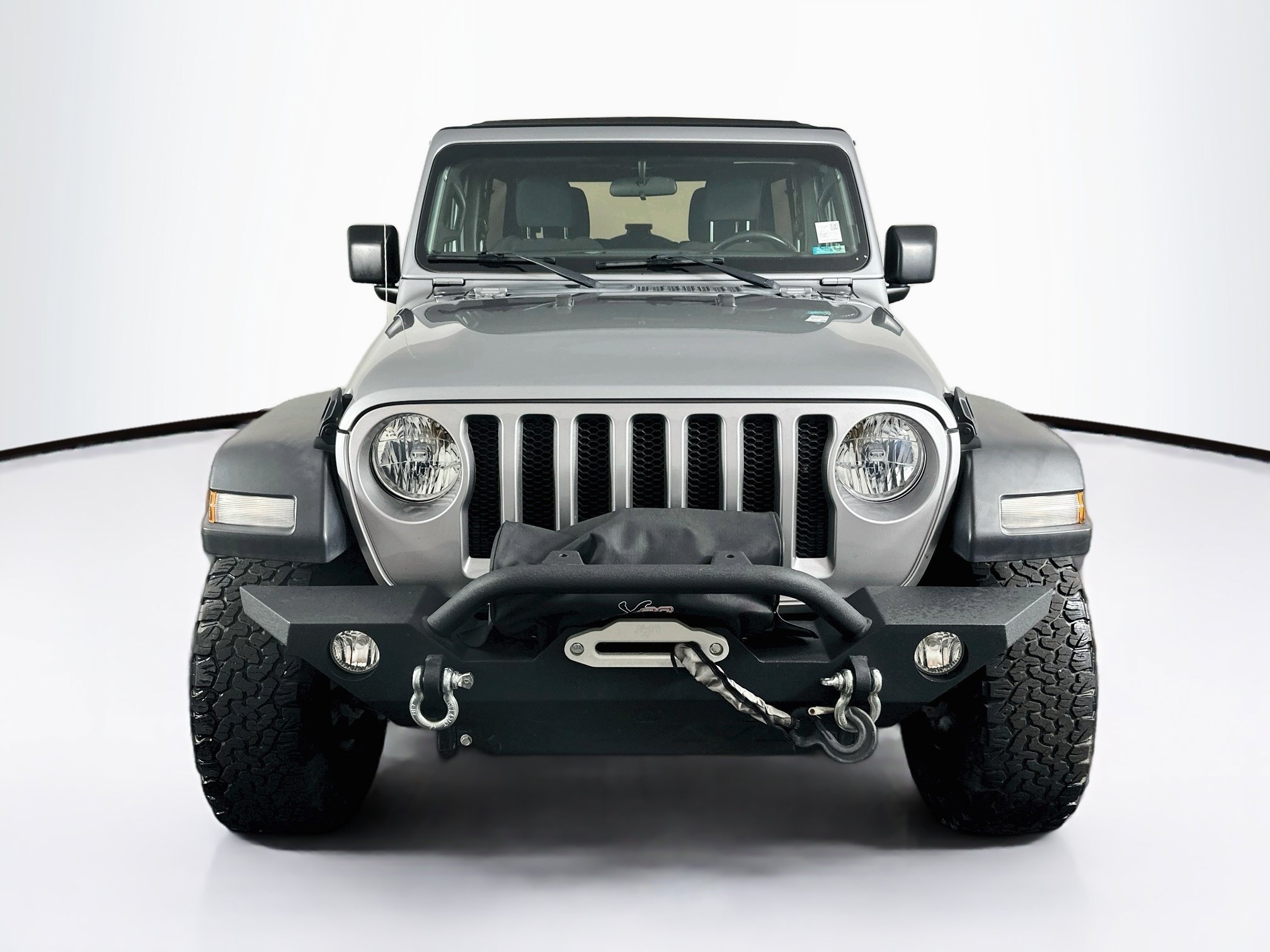Used 2018 Jeep Wrangler Unlimited Sport S AWD/4WD image 2