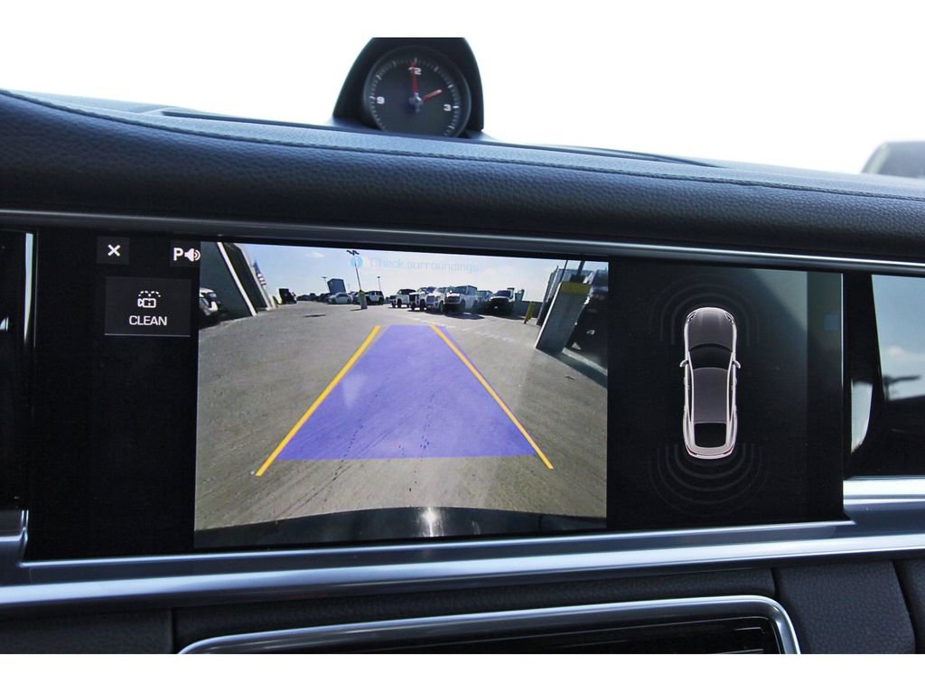 Used 2019 Porsche Panamera 4 image 23