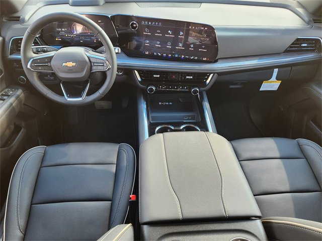 New 2026 Chevrolet Suburban Premier image 19
