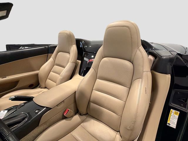 Used 2011 Chevrolet Corvette Convertible w/ Preferred Equipment Group RWD image 18