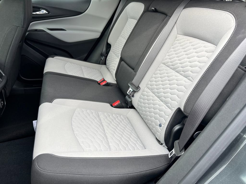 Used 2021 Chevrolet Equinox LS w/ LS Convenience Package image 13