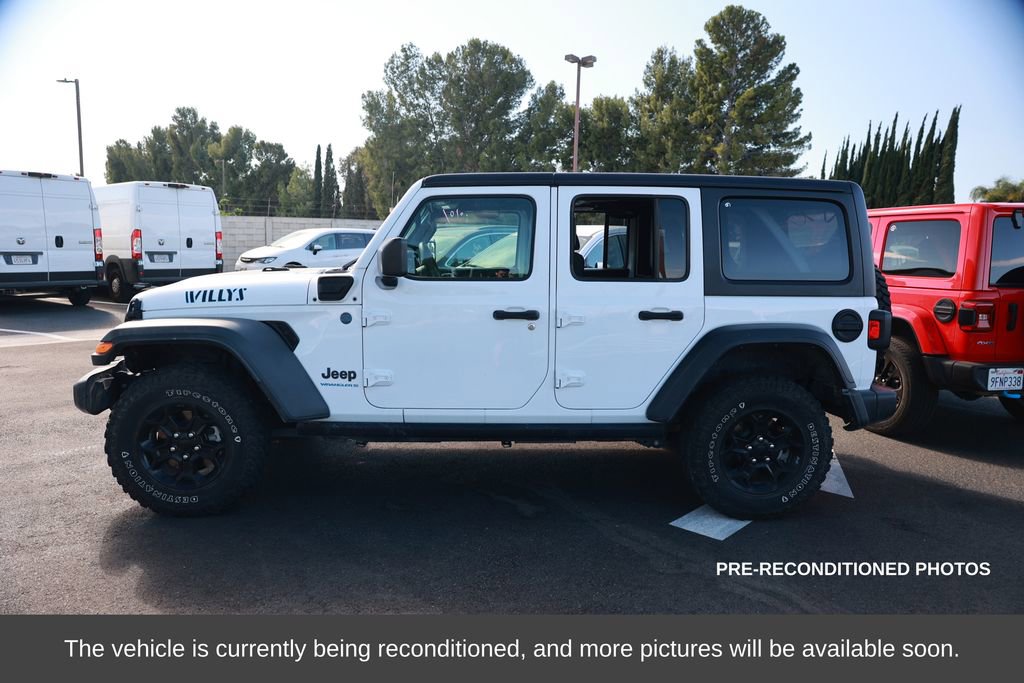 Used 2023 Jeep Wrangler Unlimited image 2