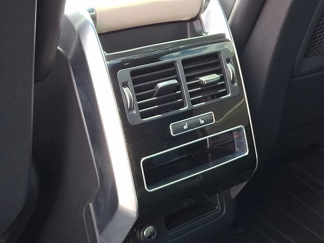 Used 2016 Land Rover Range Rover Sport HSE AWD/4WD image 18