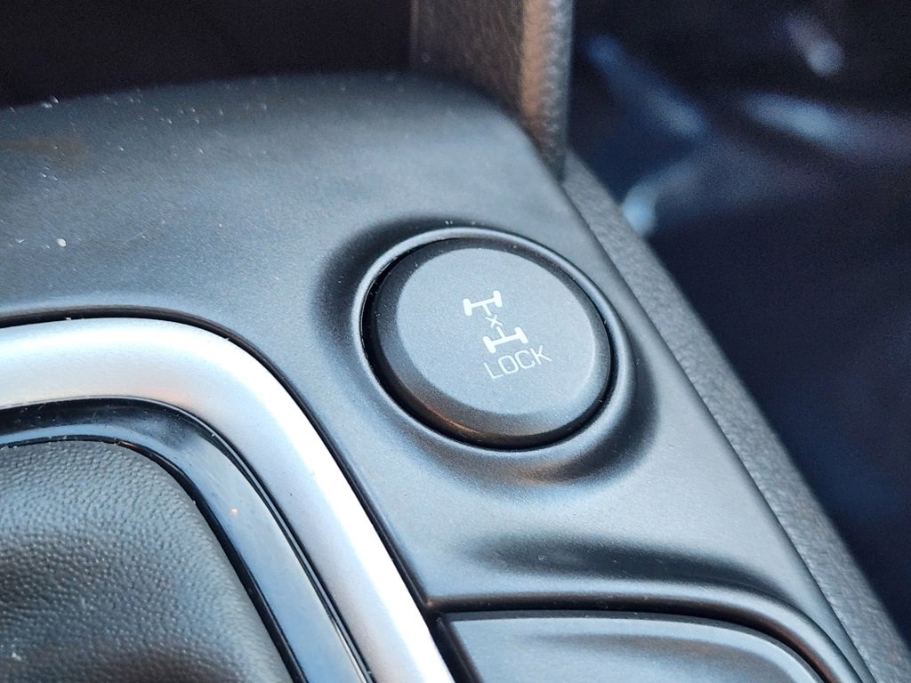 Used 2020 Hyundai Kona Limited image 25