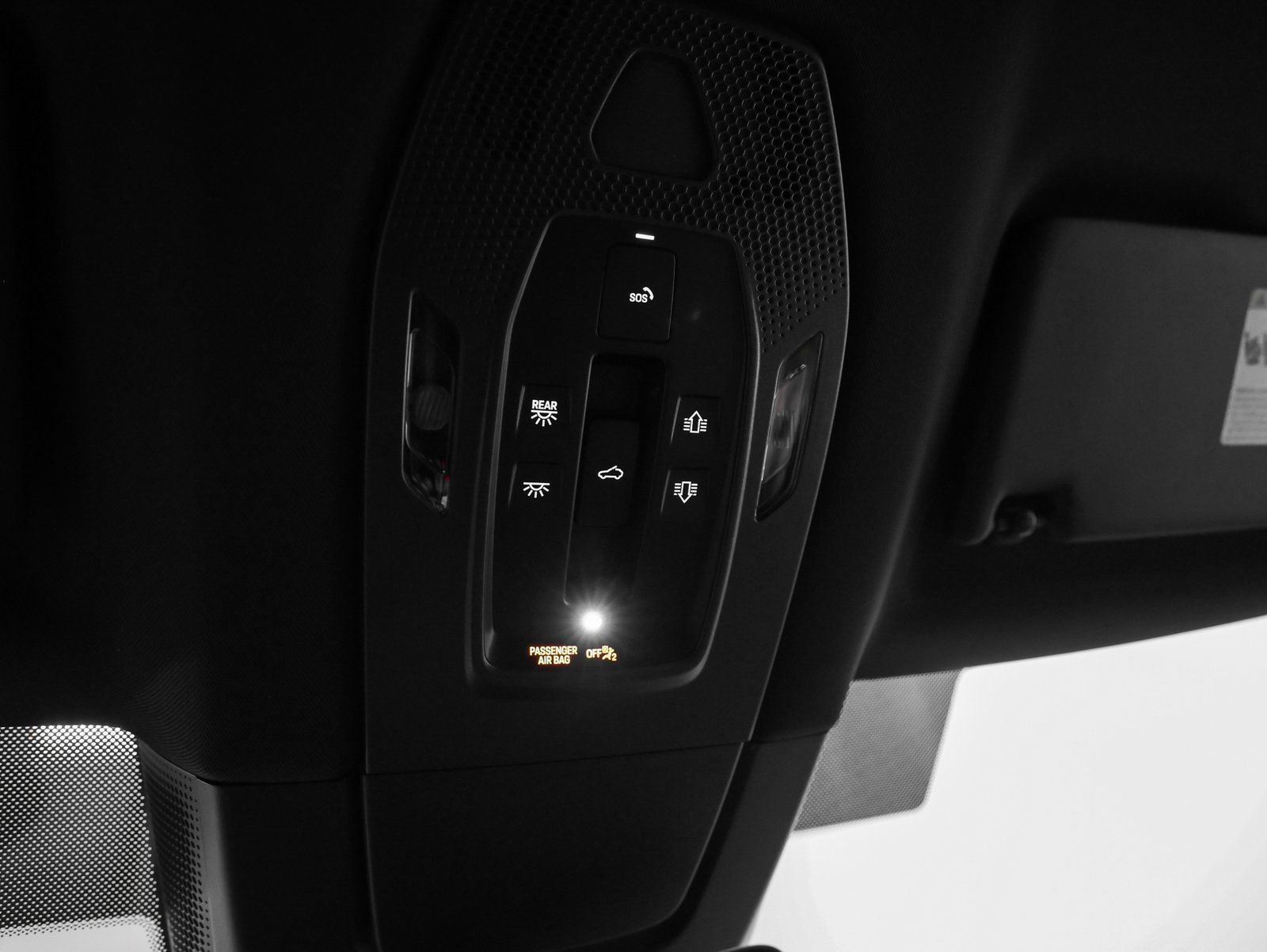 New 2026 Porsche Macan 4 Electric image 41