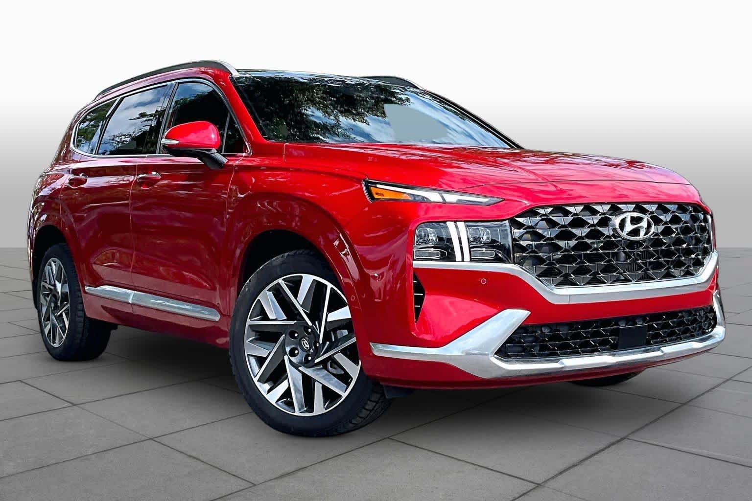 Used 2023 Hyundai Santa Fe Calligraphy FWD image 3
