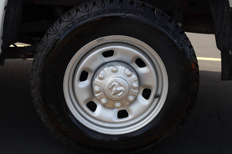 Used 2021 RAM 2500 Tradesman w/ Safety Group AWD/4WD image 23
