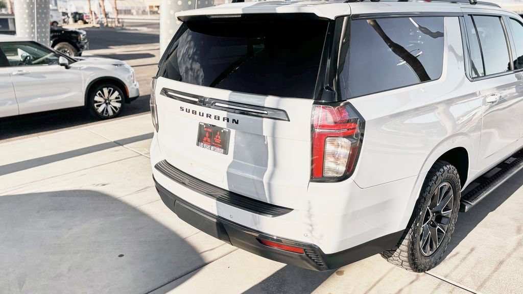 Used 2022 Chevrolet Suburban Z71 w/ Z71 Off-Road Package image 9