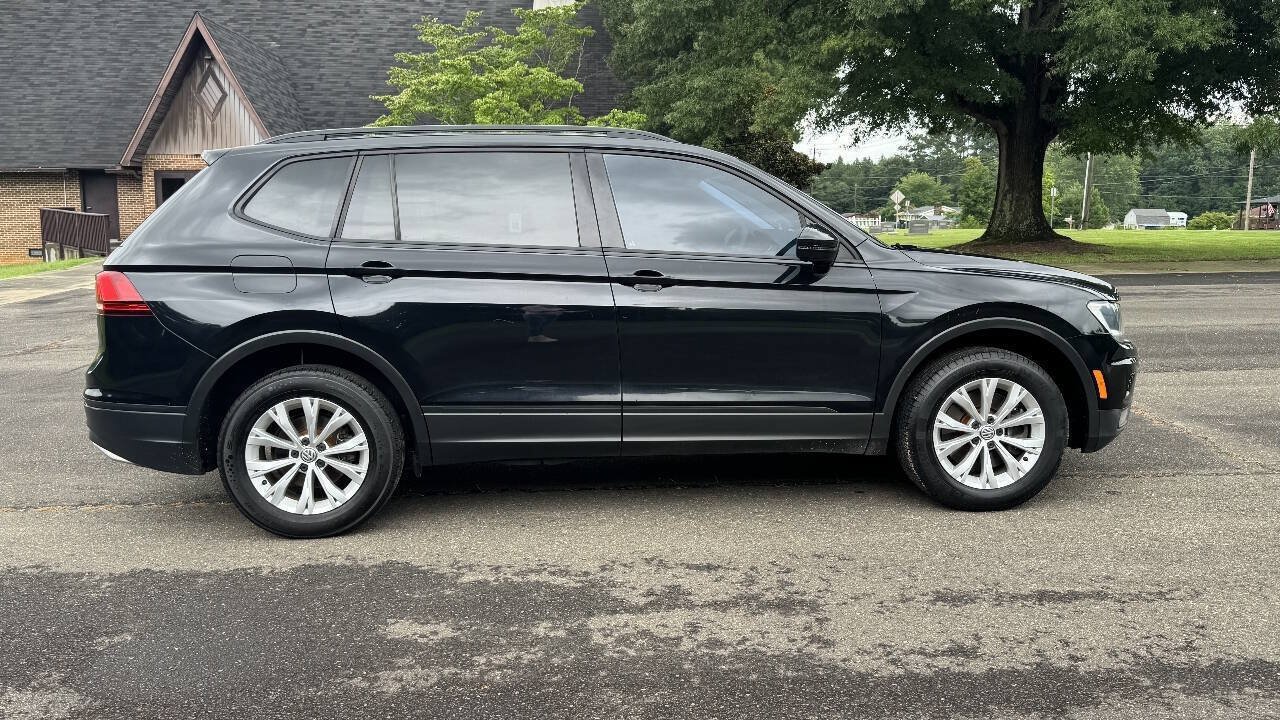 Used 2018 Volkswagen Tiguan S w/ Front Fog Lights Package FWD image 9