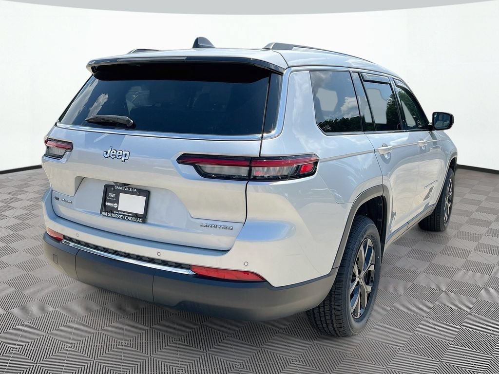 Used 2023 Jeep Grand Cherokee L Limited w/ Trailer Tow Group (B) AWD/4WD image 6