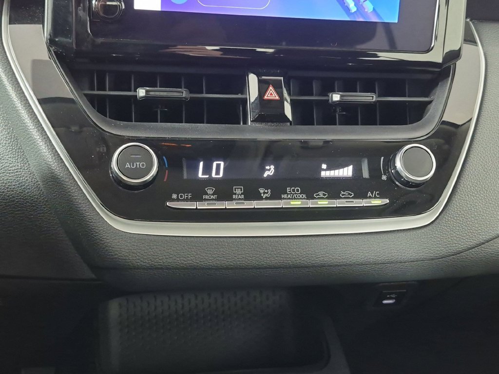 Used 2023 Toyota Corolla LE FWD image 26