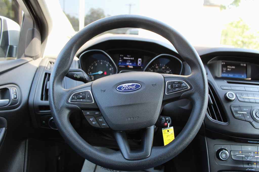 Used 2016 Ford Focus SE image 15