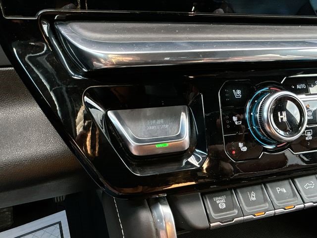 Certified 2024 GMC Sierra 2500 Denali Ultimate image 17