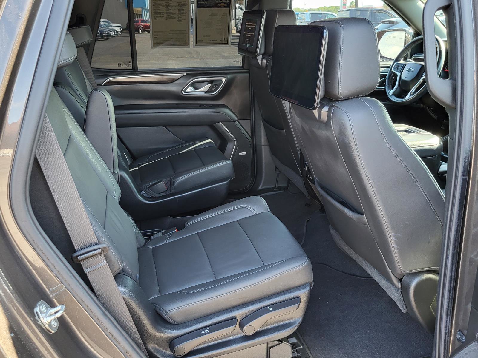 Used 2021 Chevrolet Tahoe Z71 w/ Rear Media and Nav Package image 11