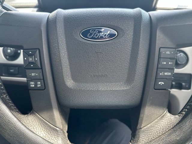 Used 2014 Ford F150 FX4 w/ Equipment Group 402A Luxury AWD/4WD image 22