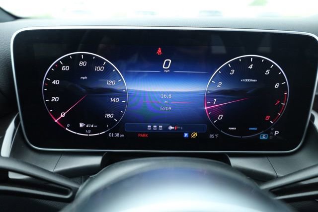 Certified 2025 Mercedes-Benz GLC 300 4MATIC image 11