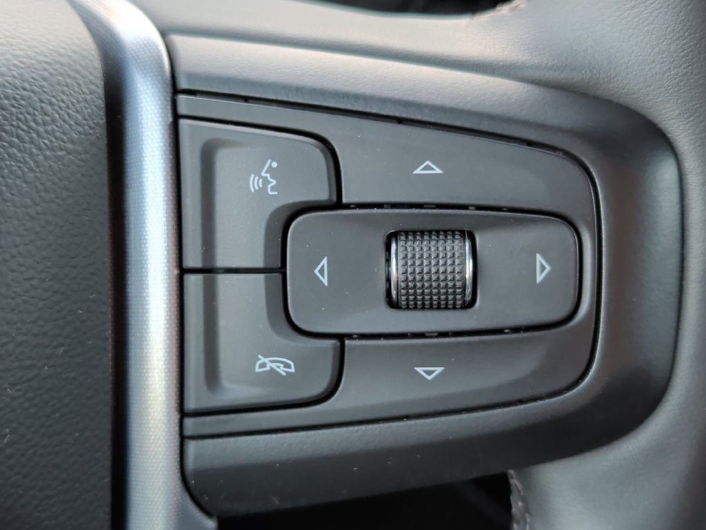 Used 2023 GMC Sierra 1500 SLE AWD/4WD image 13