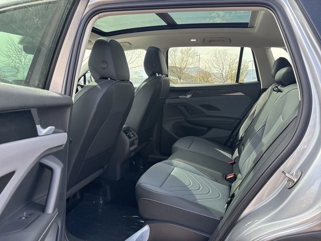New 2026 Volkswagen Tiguan SE AWD/4WD image 8