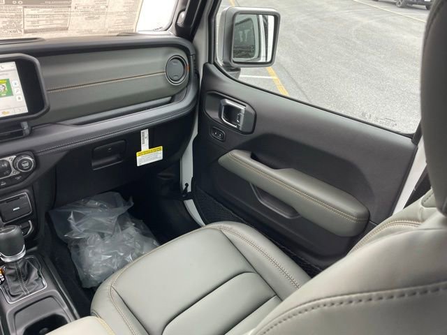 New 2026 Jeep Gladiator Mojave image 34