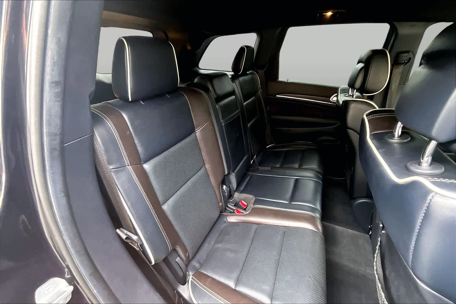 Used 2014 Jeep Grand Cherokee Overland w/ Advanced Technology Group AWD/4WD image 19