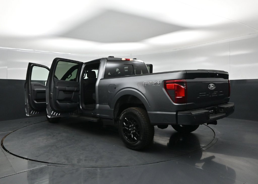 New 2026 Ford F150 XLT w/ Equipment Group 302A MID AWD/4WD image 30
