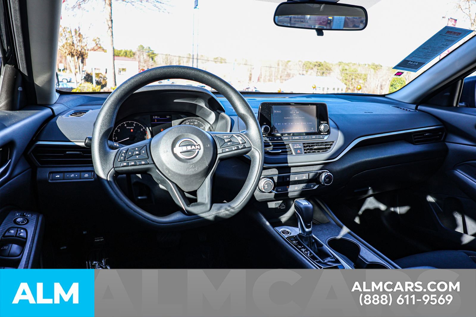 Used 2024 Nissan Altima 2.5 S image 23