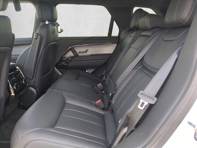 New 2026 Land Rover Range Rover Sport Dynamic SE image 16