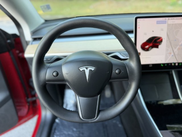 Used 2020 Tesla Model Y Long Range AWD/4WD image 12