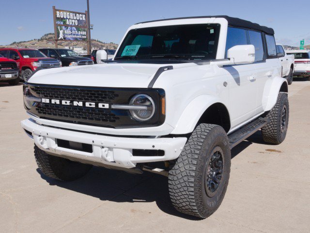 Used 2022 Ford Bronco Wildtrak AWD/4WD image 2
