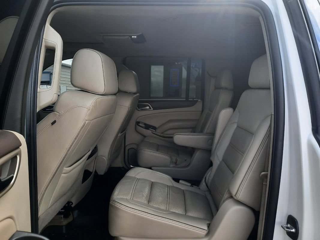 Used 2017 GMC Yukon XL Denali w/ Open Road Package AWD/4WD image 7