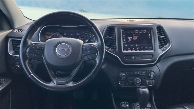 Used 2020 Jeep Cherokee Trailhawk w/ Cold Weather Group image 9