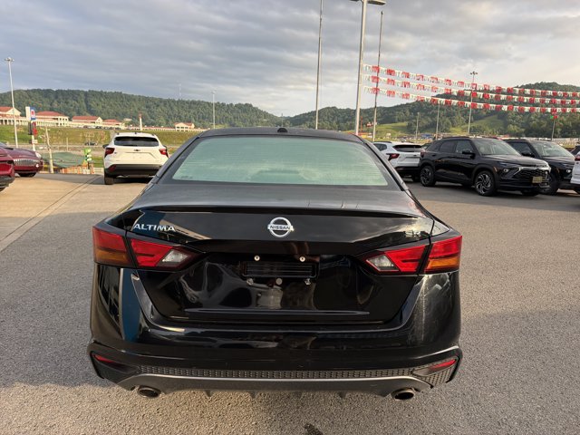 Used 2019 Nissan Altima 2.5 SR FWD image 5