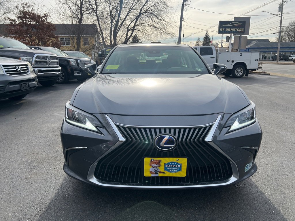 Used 2019 Lexus ES 300h image 9