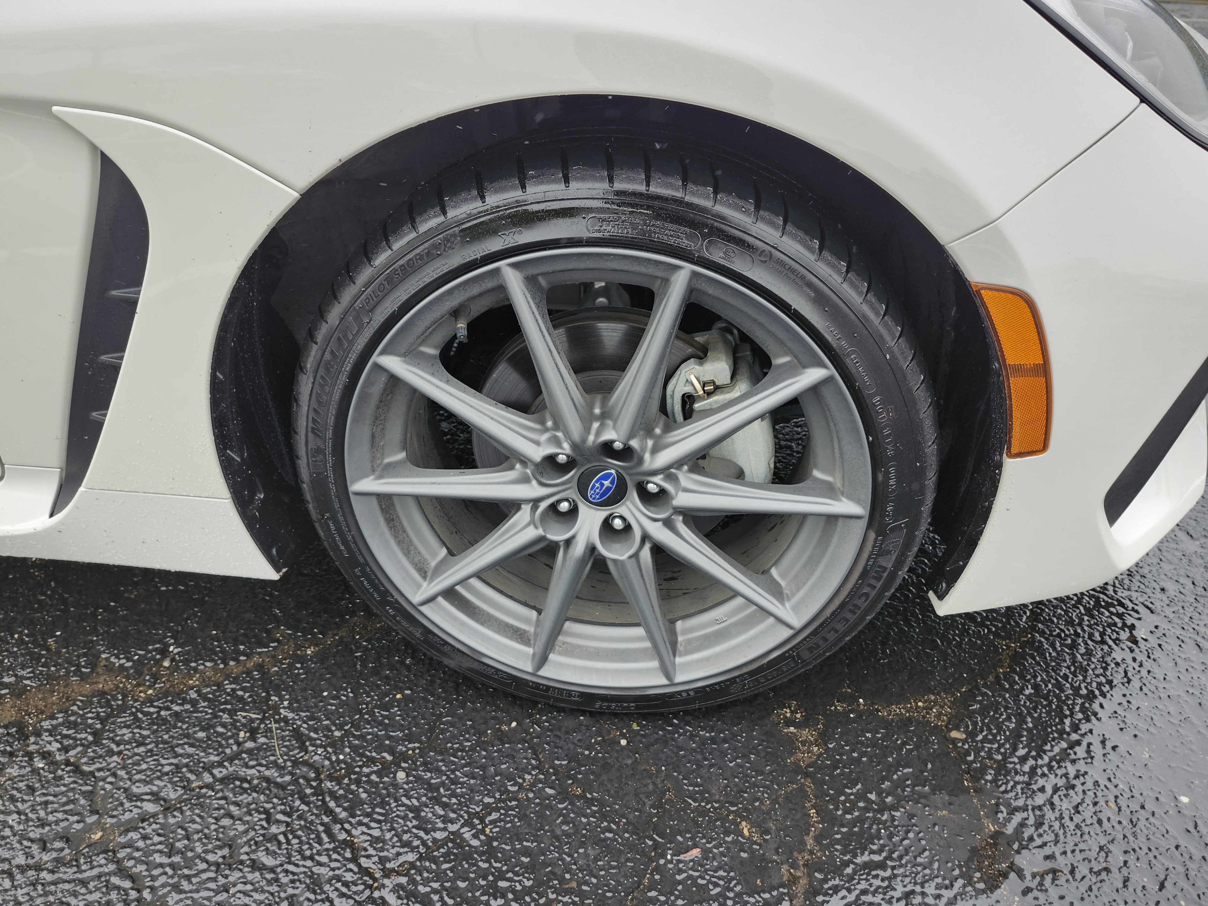 Used 2024 Subaru BRZ Limited RWD image 12