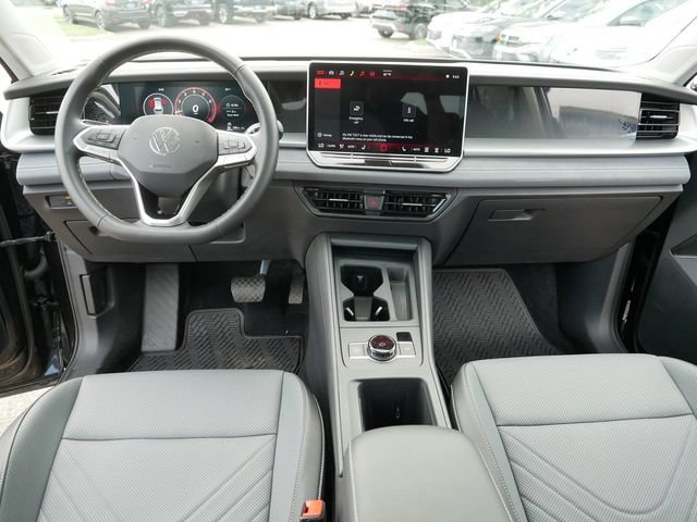 Certified 2026 Volkswagen Tiguan SE AWD/4WD image 22