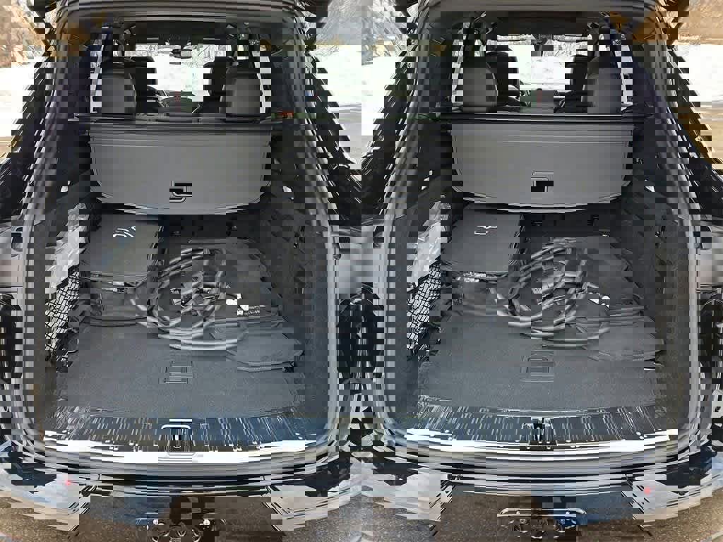 Used 2025 Porsche Cayenne S image 38