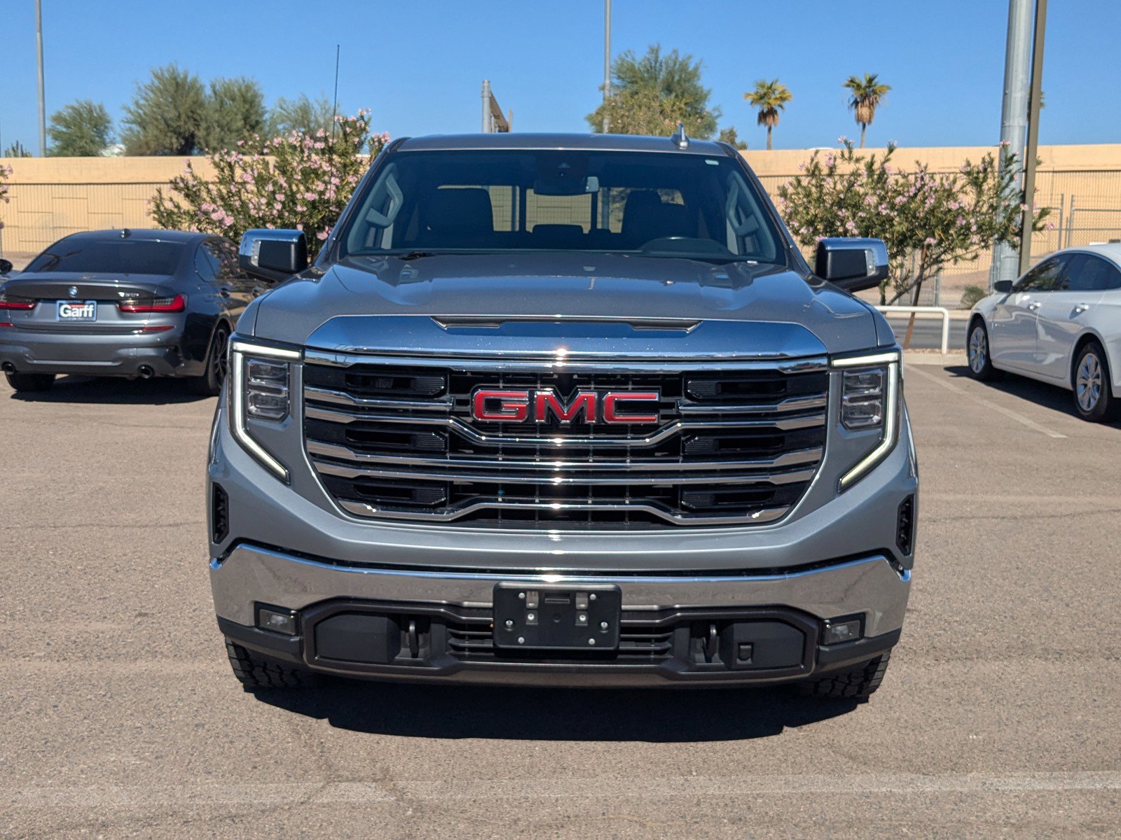 Used 2023 GMC Sierra 1500 SLT w/ SLT Premium Package image 9