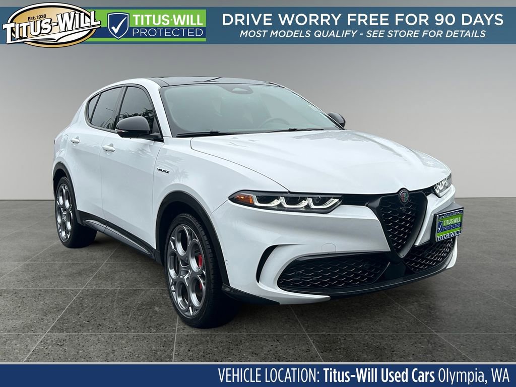 Used 2024 Alfa Romeo Tonale Veloce image 1