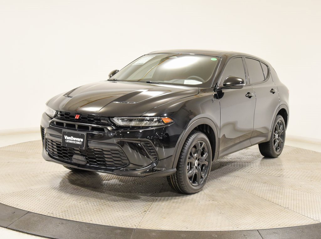 Used 2024 Dodge Hornet GT Plus w/ GT Blacktop Package image 3