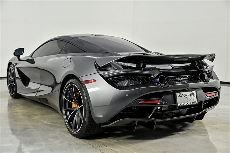 Used 2019 McLaren 720S RWD image 9